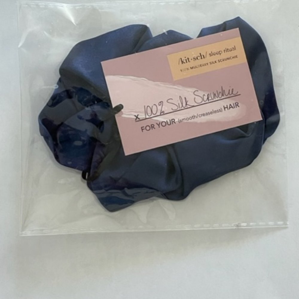 Hair Scrunchie - Picture 5 of 5